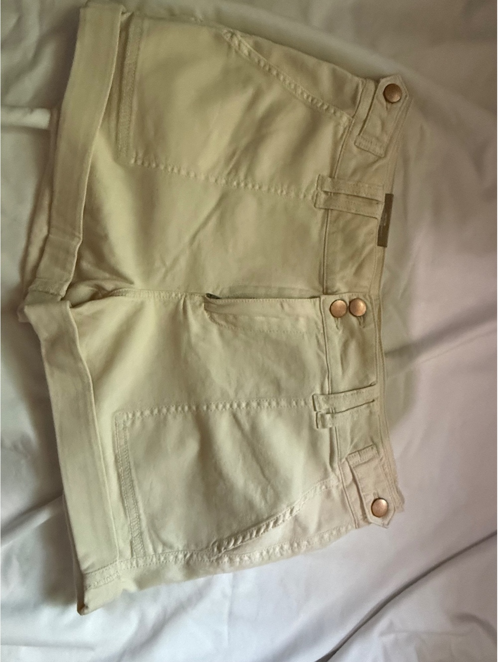 BKE Payton Mid Rise Universal Fit Shorts Women’s Size 28 Ivory New With Tags